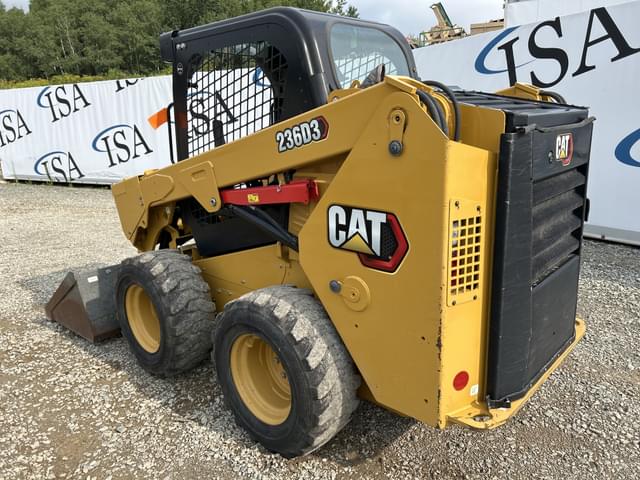 Image of Caterpillar 236D3 equipment image 2