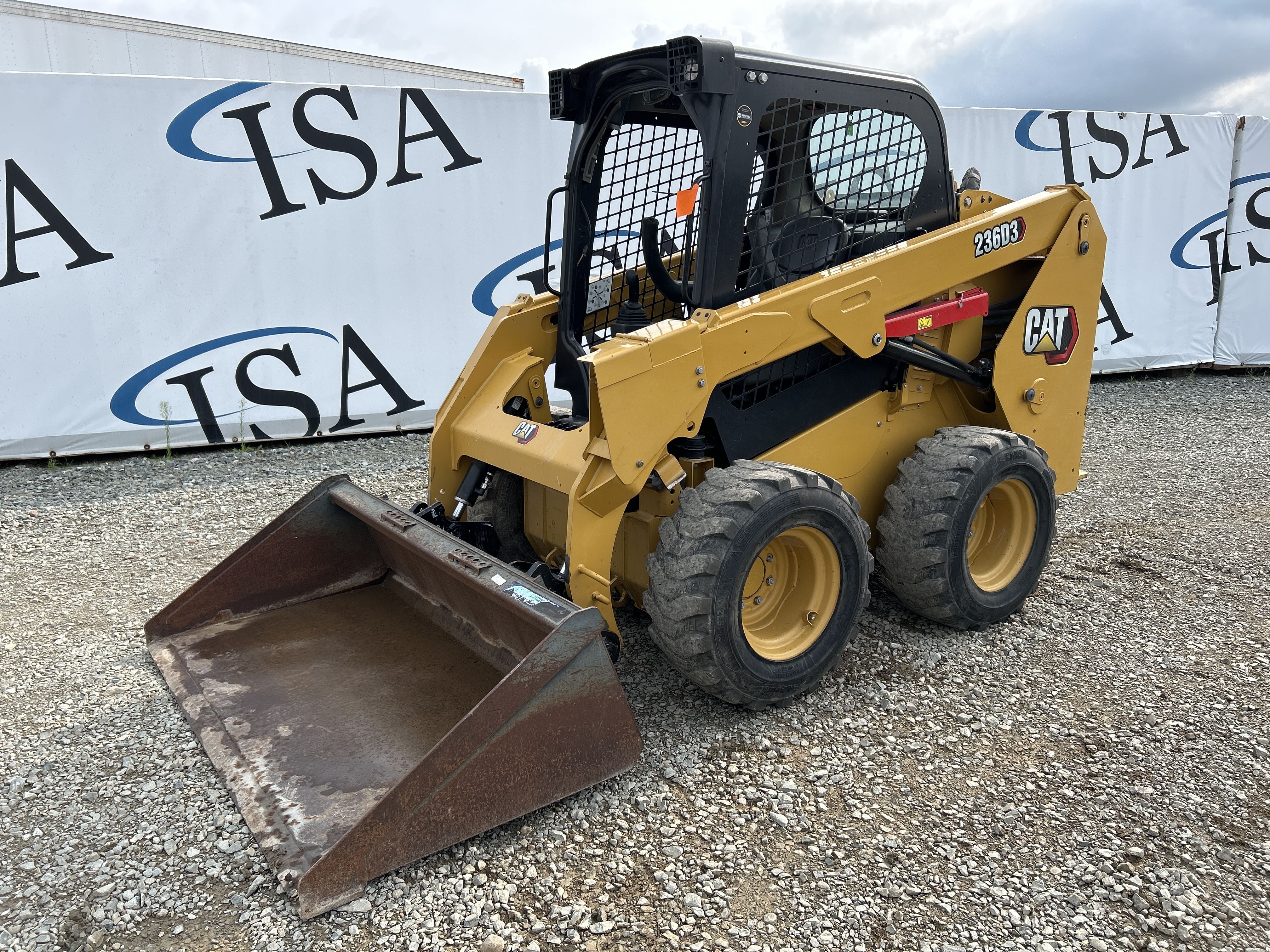 2021 Caterpillar 236D3 Equipment Image0