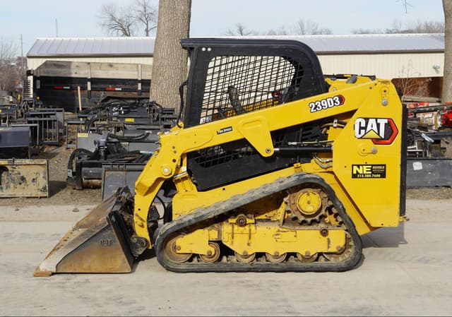 Image of Caterpillar 239D3 equipment image 1