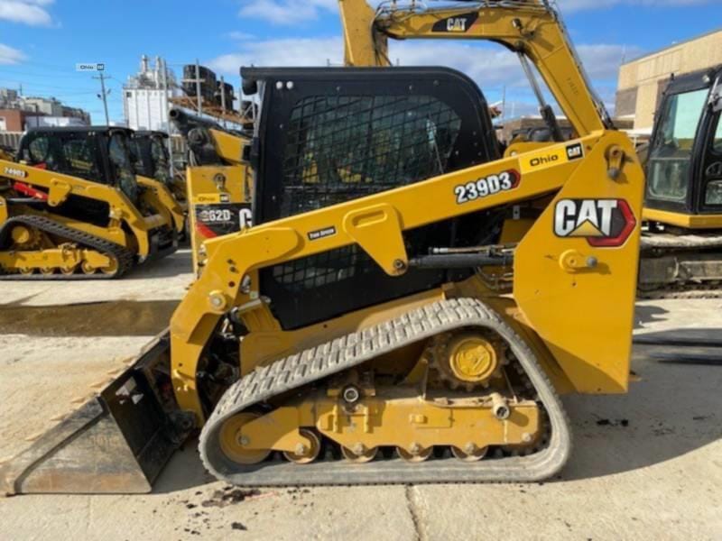 2021 Caterpillar 239D3 Equipment Image0