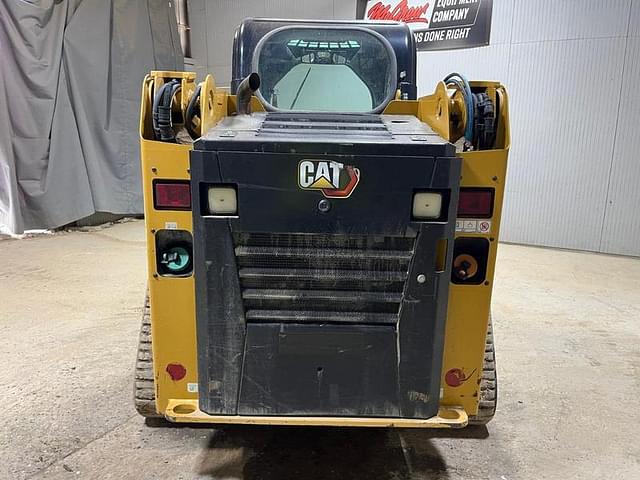 Image of Caterpillar 239D3 equipment image 3