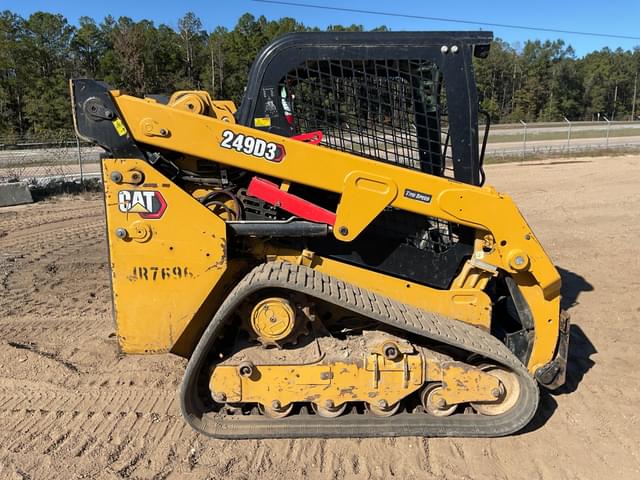 Image of Caterpillar 249D3 equipment image 3