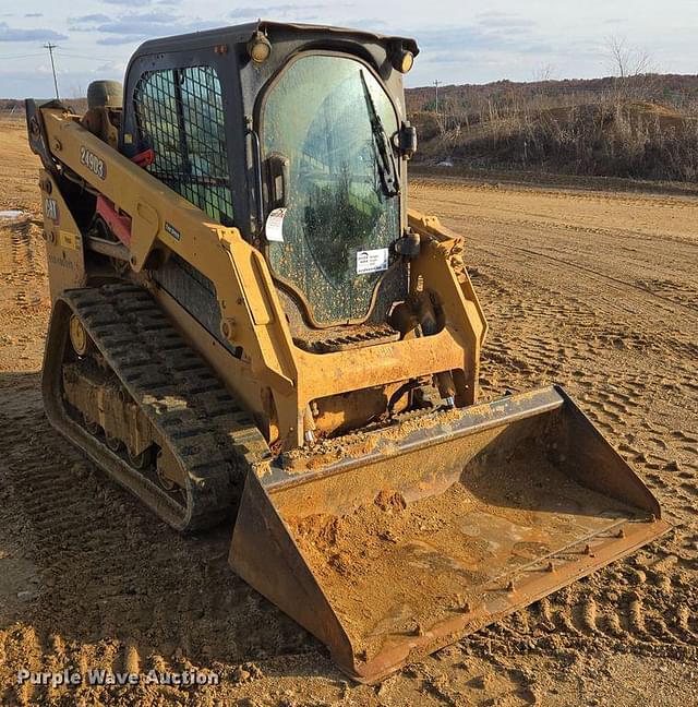 Image of Caterpillar 249D3 equipment image 2