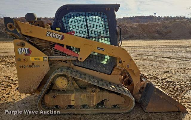 Image of Caterpillar 249D3 equipment image 3