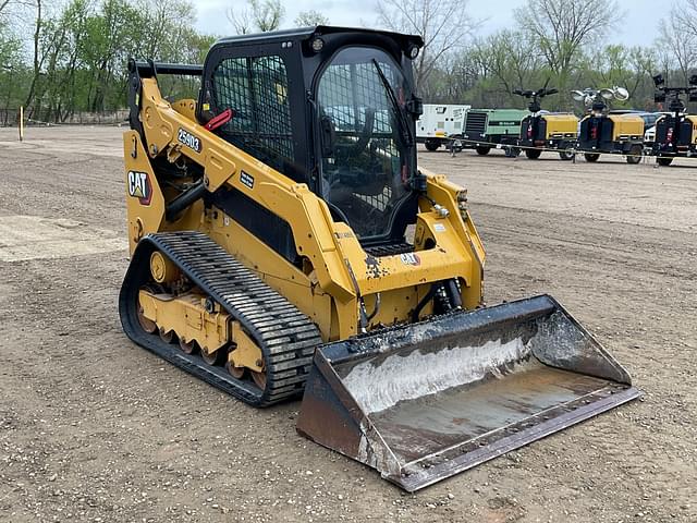 Image of Caterpillar 259D3 equipment image 2