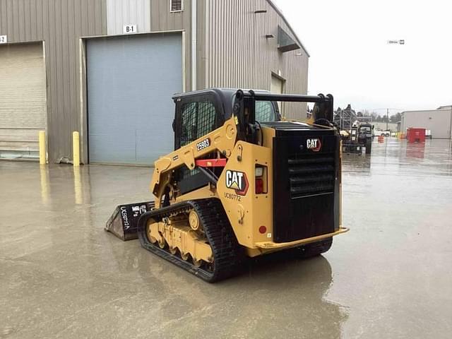 Image of Caterpillar 259D3 equipment image 3