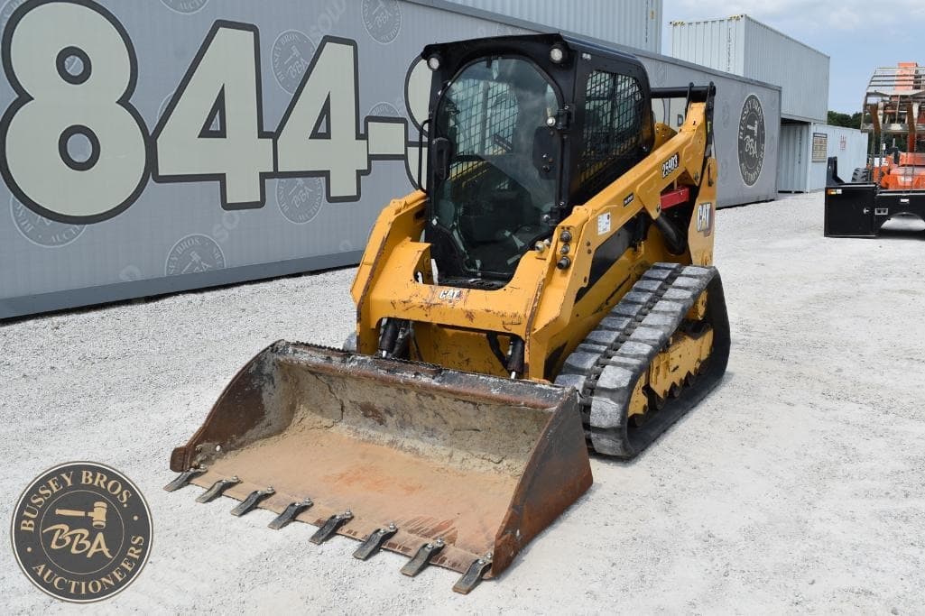 Image of Caterpillar 259D3 Primary image