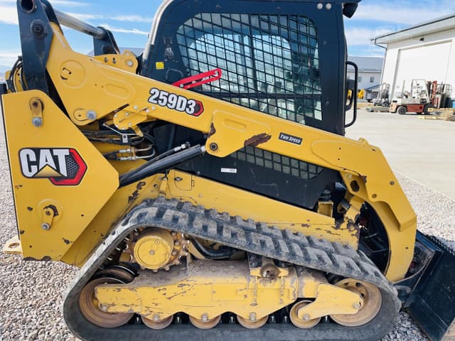 Image of Caterpillar 259D3 equipment image 2