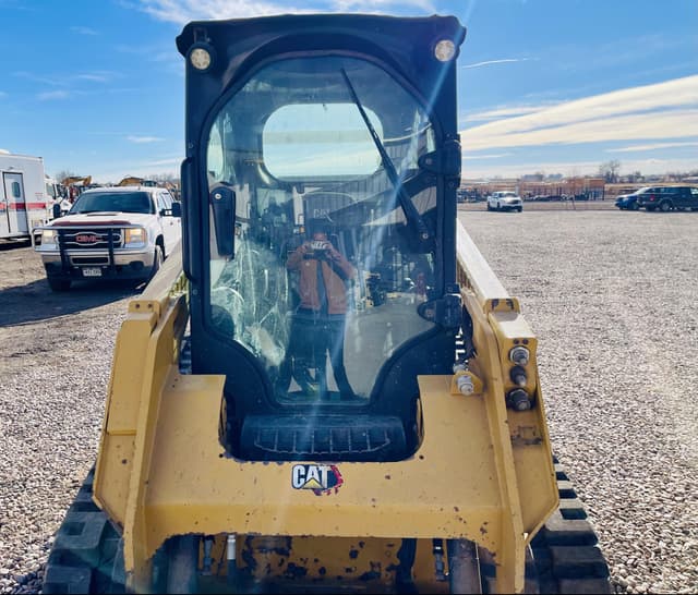 Image of Caterpillar 259D3 equipment image 3