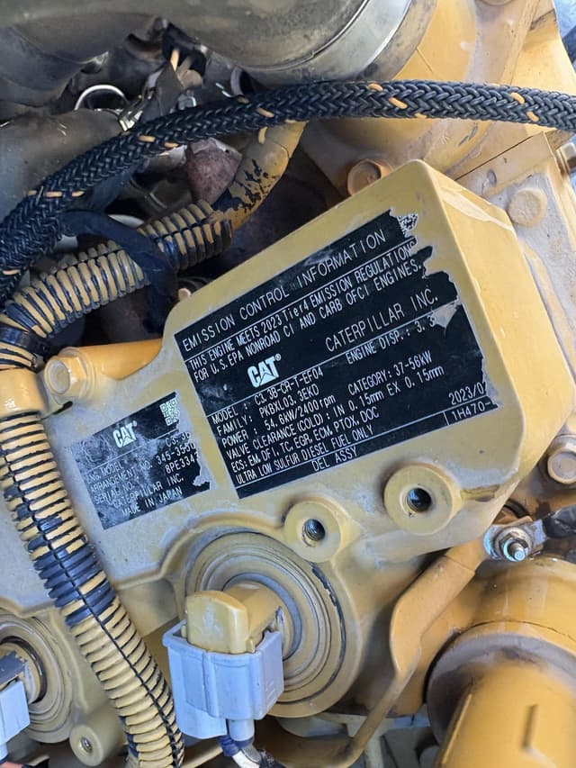 Image of Caterpillar 259D3 equipment image 4