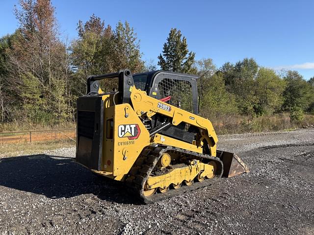 Image of Caterpillar 259D3 equipment image 3