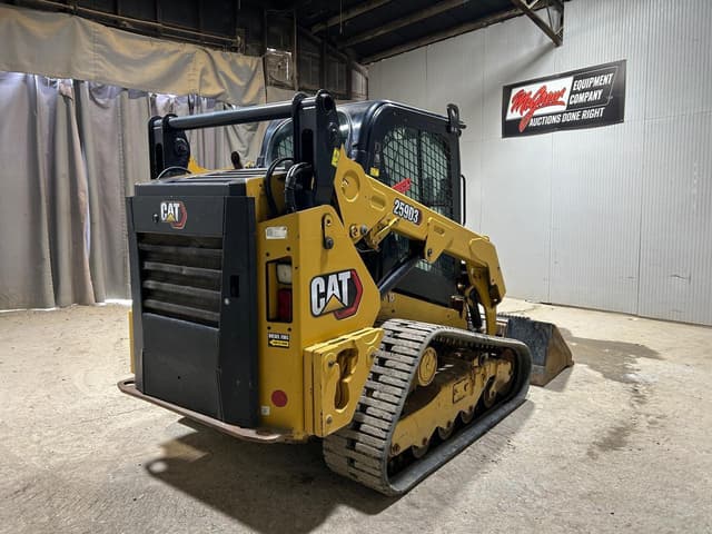 Image of Caterpillar 259D3 equipment image 3