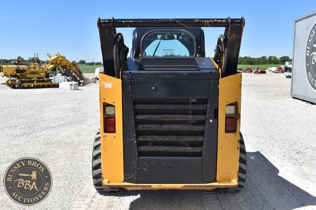 Image of Caterpillar 262D3 equipment image 4