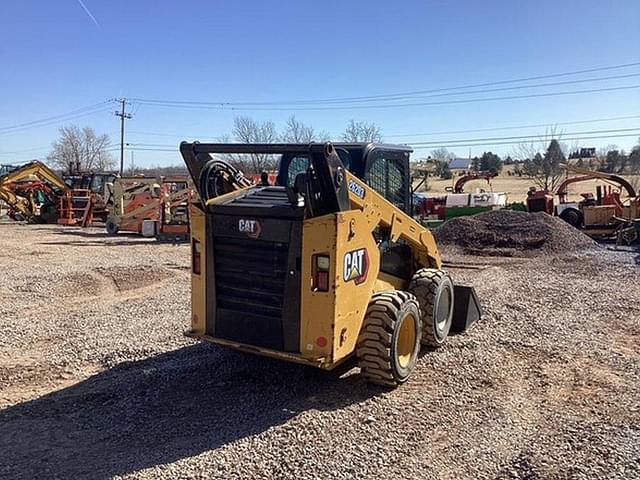 Image of Caterpillar 262D3 equipment image 3