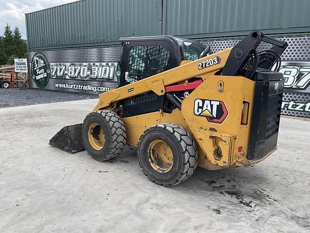 Image of Caterpillar 272D3 equipment image 1