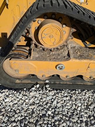 Image of Caterpillar 299D3 equipment image 3