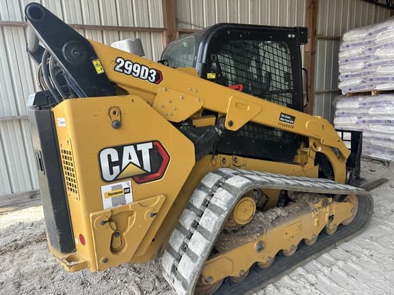 Image of Caterpillar 299D3 equipment image 2