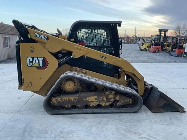 Image of Caterpillar 299D3 equipment image 4