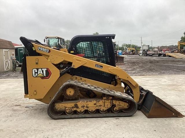 Image of Caterpillar 299D3 equipment image 4