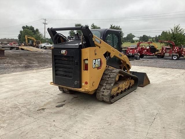 Image of Caterpillar 299D3 equipment image 3