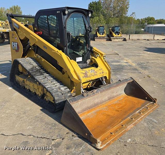 Image of Caterpillar 299D3 equipment image 2