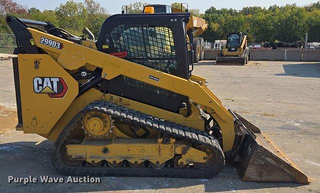 Image of Caterpillar 299D3 equipment image 3