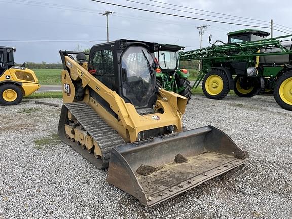 Image of Caterpillar 299D3XE equipment image 2
