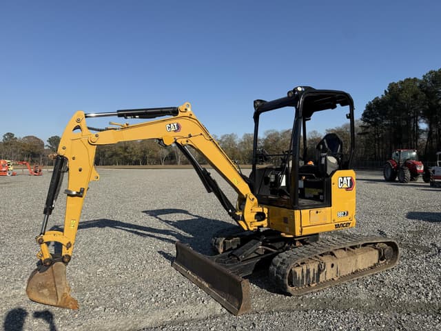 Image of Caterpillar 302.7CR equipment image 1