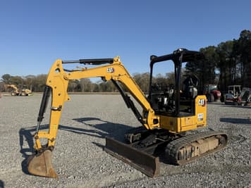 Main image Caterpillar 302.7CR