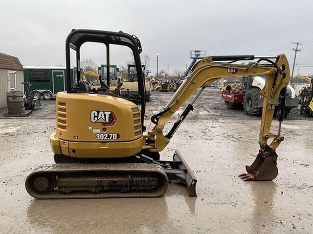 Image of Caterpillar 302.7D CR equipment image 4