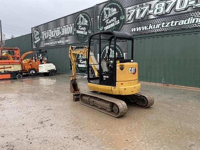 Image of Caterpillar 302.7D CR equipment image 1