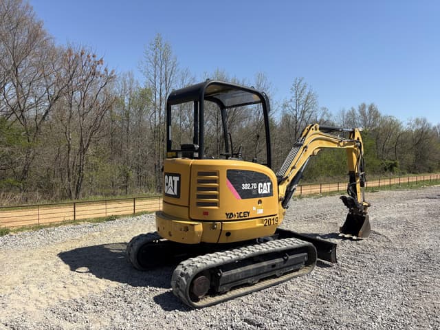 Image of Caterpillar 302.7D CR equipment image 1