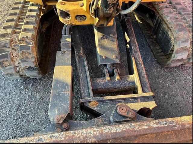 Image of Caterpillar 303.5E2 CR equipment image 4