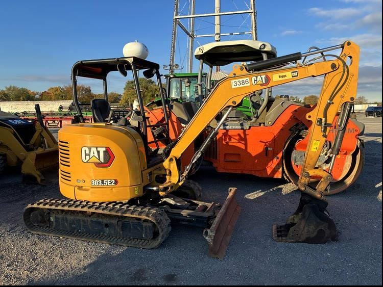 2021 Caterpillar 303.5E2 CR Equipment Image0