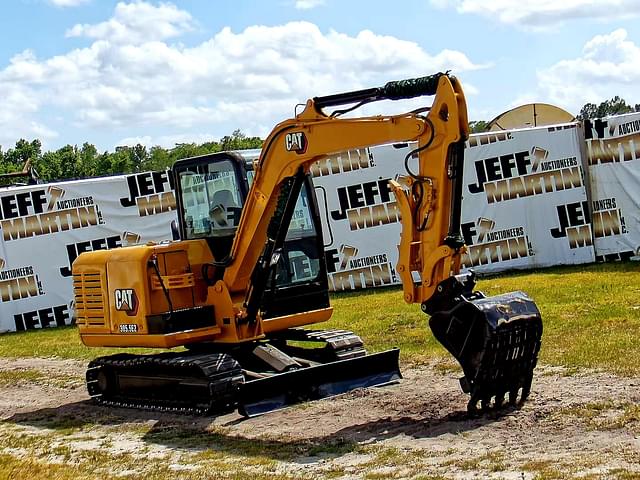 Image of Caterpillar 305.5E2 equipment image 2