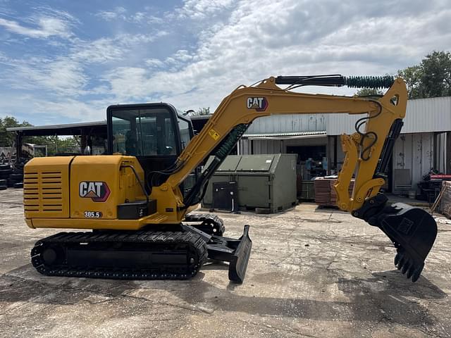 Image of Caterpillar 305.5E2 equipment image 3