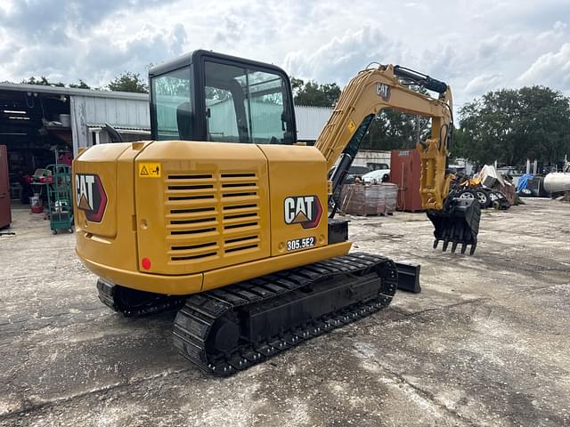 Image of Caterpillar 305.5E2 equipment image 4