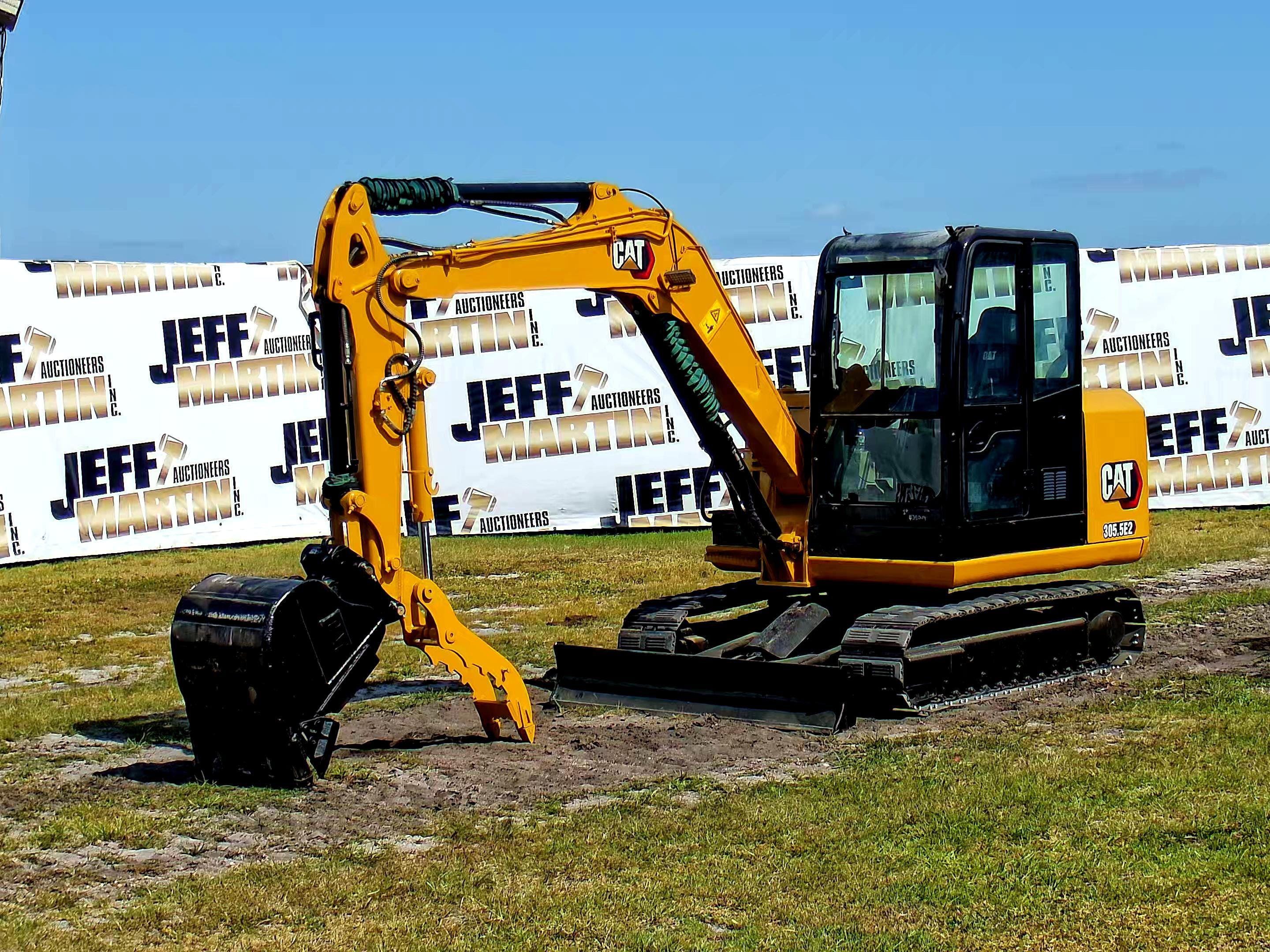 Main image Caterpillar 305.5E2