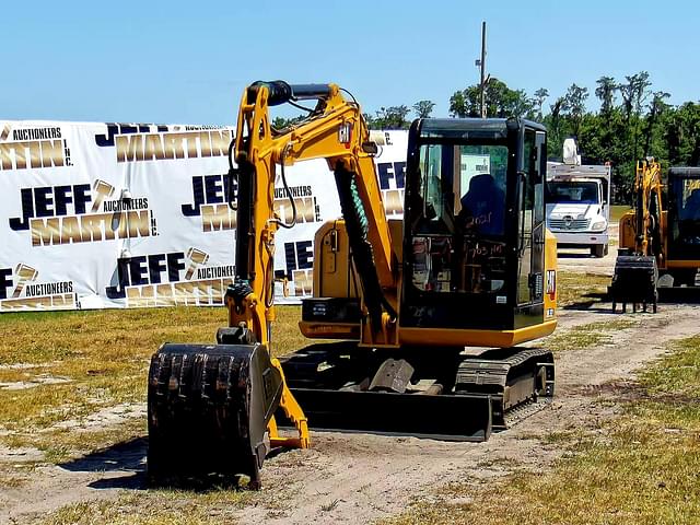 Image of Caterpillar 305.5E2 equipment image 1