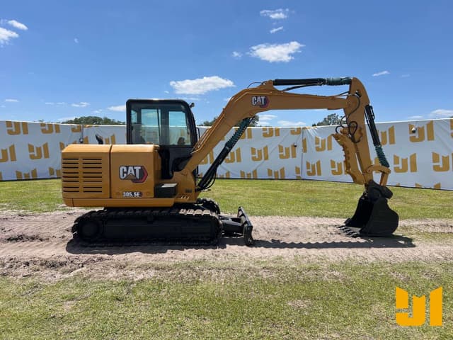 Image of Caterpillar 305.5E2 equipment image 3