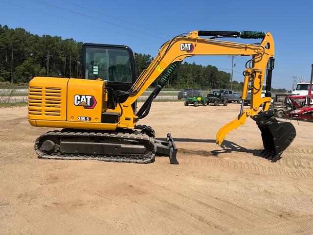Image of Caterpillar 305.5E2 equipment image 3