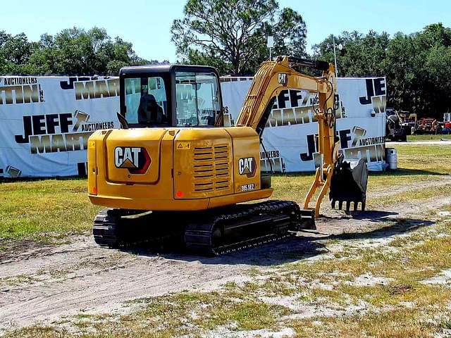 Image of Caterpillar 305.5E2 equipment image 4