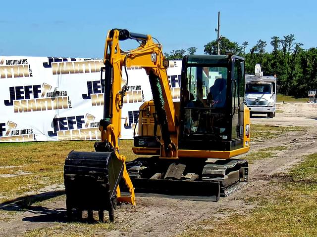 Image of Caterpillar 305.5E2 equipment image 1