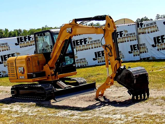 Image of Caterpillar 305.5E2 equipment image 2