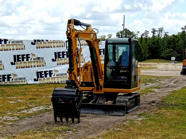 Image of Caterpillar 305.5E2 equipment image 1