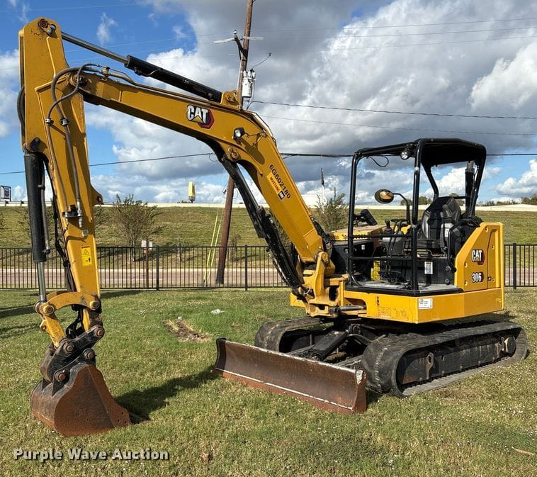2021 Caterpillar 306CR Equipment Image0
