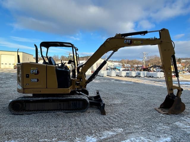 Image of Caterpillar 306CR equipment image 4