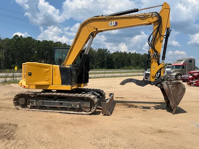 Image of Caterpillar 310 equipment image 3