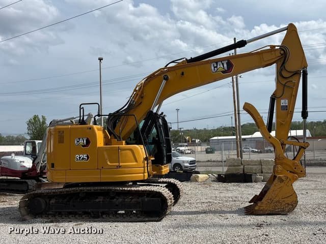 Image of Caterpillar 325 equipment image 3