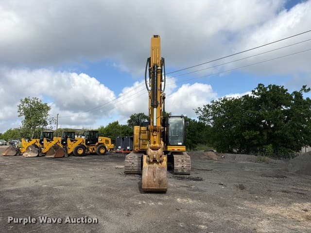 Image of Caterpillar 335FLCR equipment image 1